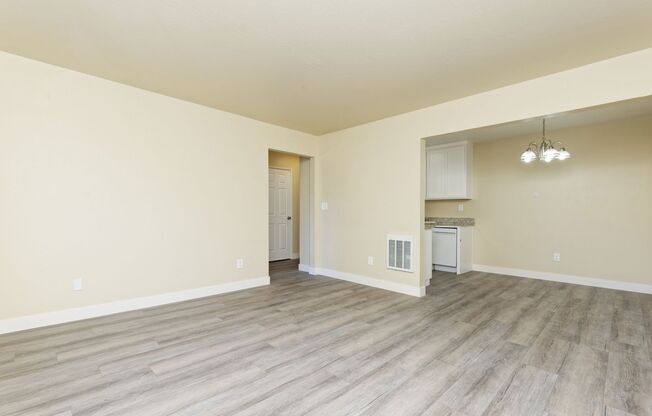 1 bed, 1 bath, 675 sqft, $1,895, Unit 116