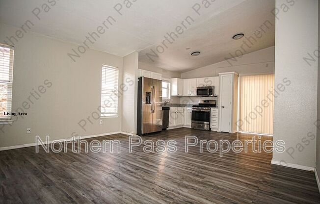 1686 SAINT STEPHEN PL