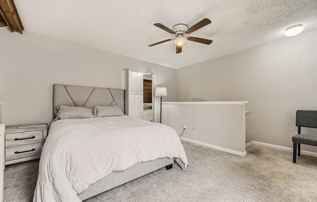 1 bed, 1 bath, $1,700, Unit # B