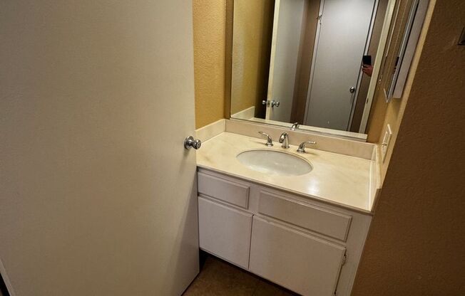 Glendora East Apartments GE - GOLD