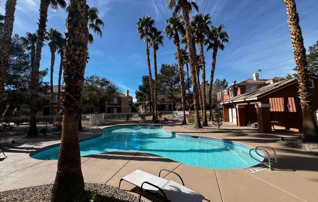 Great 3 bedroom condo Summerlin Pkwy/Buffalo 1700/mo