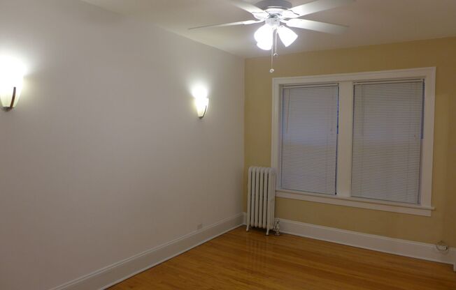 Studio, 1 bath, 300 sqft, $1,395, Unit 104