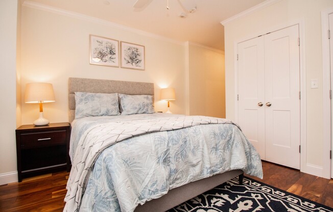 2 beds, 2 baths, 1,000 sqft, $7,800, Unit 4
