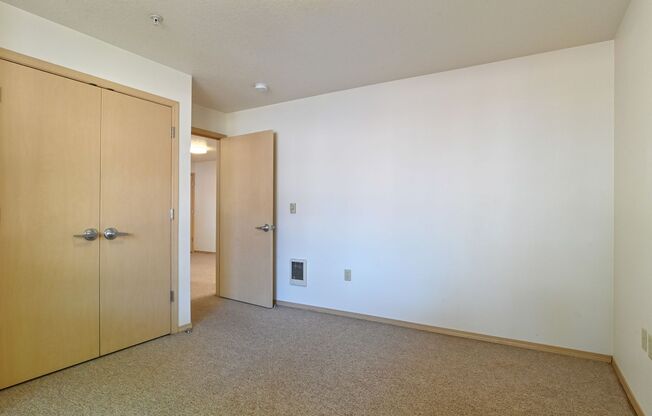 460 East 14th Ave