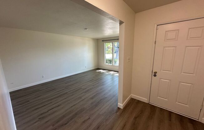 1321 PALOMAR WAY