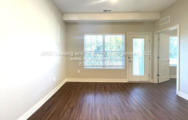1 bed, 1 bath, 650 sqft, $1,165, Unit 5601-1A NE 80th Ter