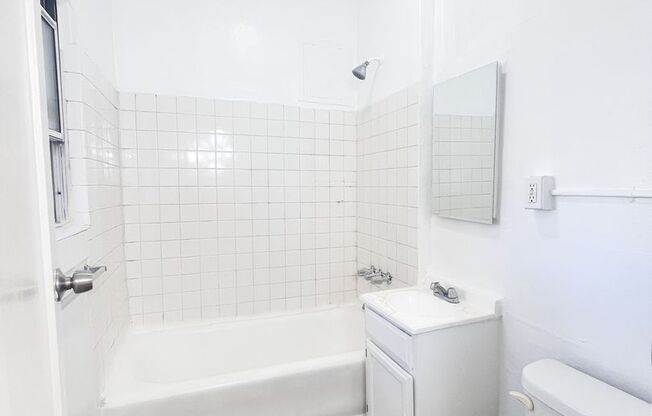 Studio, 1 bath, $1,395, Unit 23