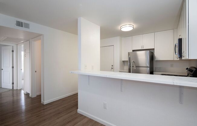 3 beds, 2 baths, 1,105 sqft, $3,495, Unit 241