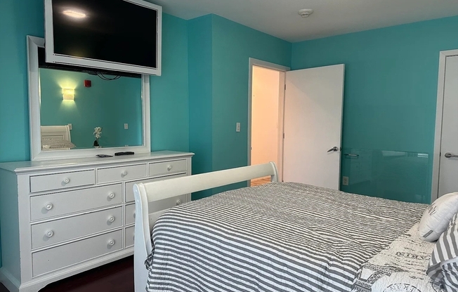 2 beds, 2 baths, 1,265 sqft, $3,900, Unit 402
