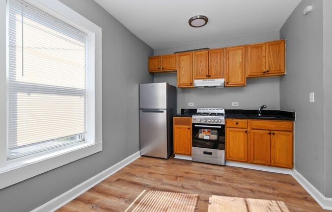 1 bed, 1 bath, 400 sqft, $1,400, Unit 4344 - 112