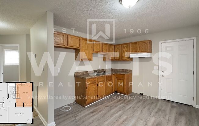 2 beds, 1 bath, 885 sqft, $875, Unit B