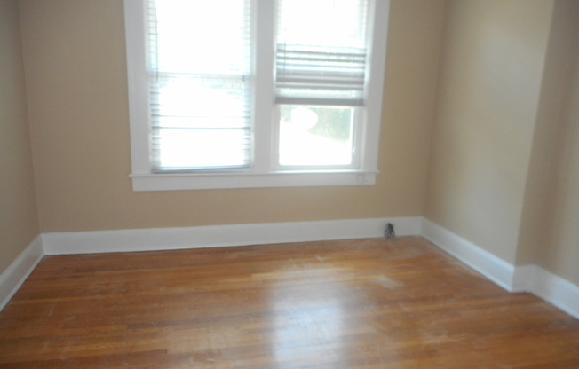 Half off first full month  -Wesley Heights 2bedroom 1.5 bathroom