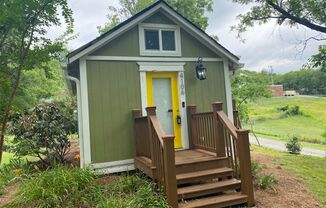 Furnished Tiny House!