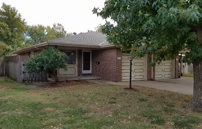 1232 N. Edwards