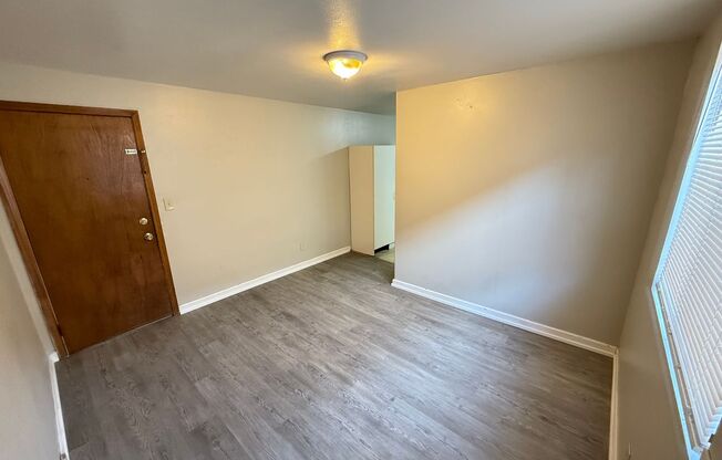 1501 W Yakima Ave