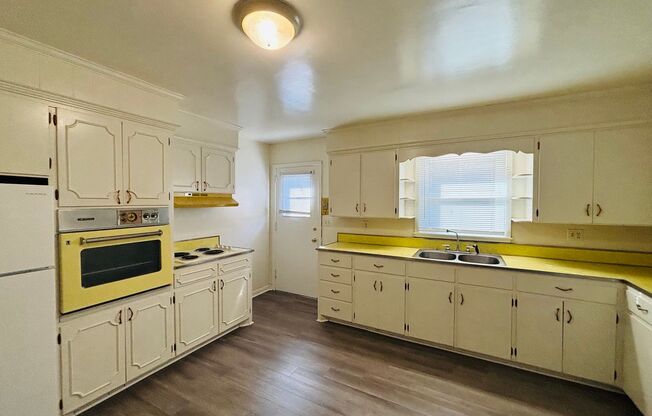 188AB - 315 Reynolds Ave. DM