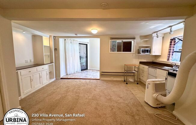 Charming Studio in a Tranquil Garden Setting Near Dominican University