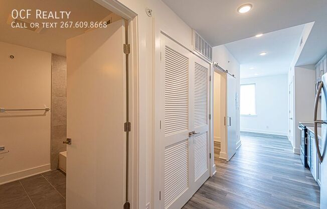 1245 RDG AVE