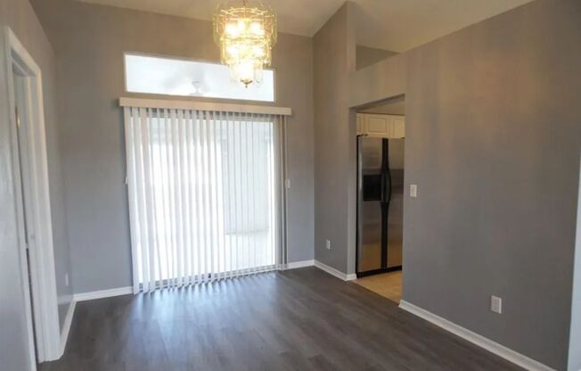 709 LN BEAU