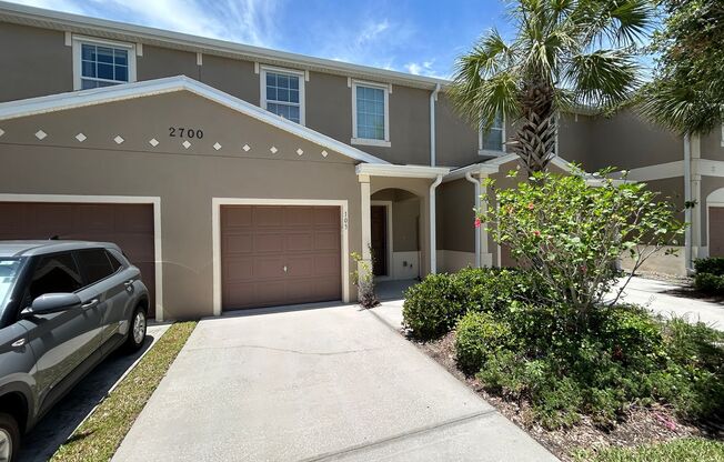 Beautiful 2br/2.5ba townhouse in Lake Washington Townhomes