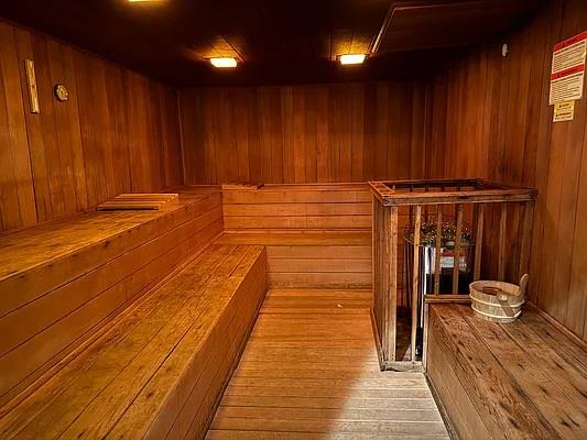 1 bed, 1 bath, $3,950, Unit 8H