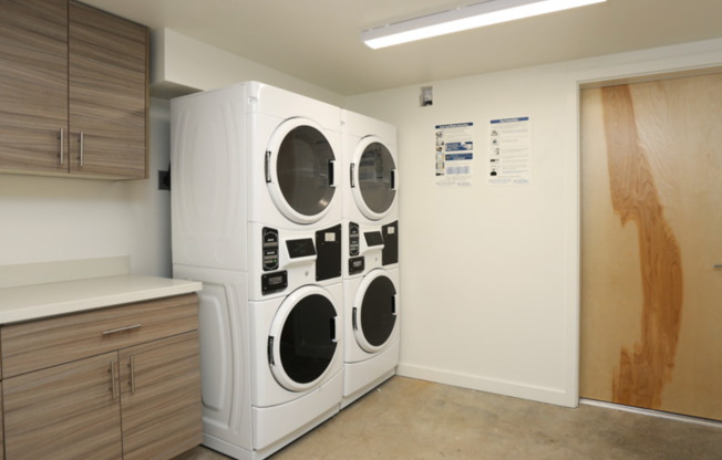 Studio, 1 bath, 222 sqft, $1,300, Unit U20 4536 Unit 507