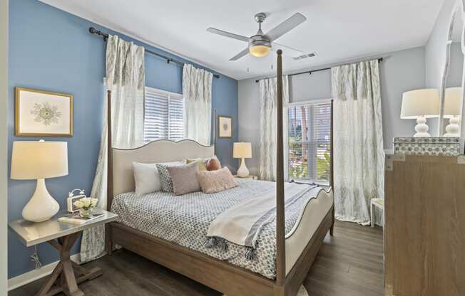 Welcome to Central Island Square Apartments