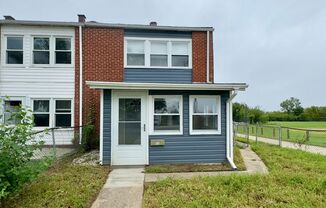 Charming 3 Bedroom/1Bathroom in a serene Dundalk neighborhood!