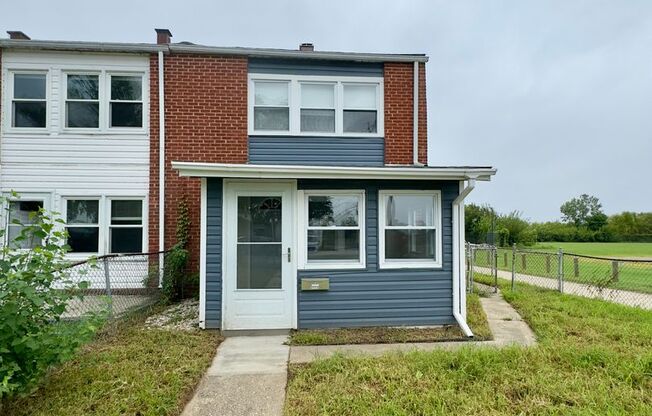 Charming 3 Bedroom/1Bathroom in a serene Dundalk neighborhood!