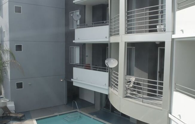 2 beds, 2 baths, 960 sqft, $3,095, Unit 0204