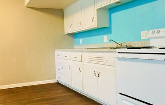 1012 Forest Court #7