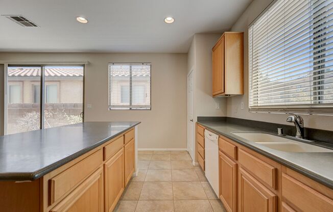 3 beds, 2 baths, $1,795