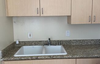 Studio, 1 bath, $1,695