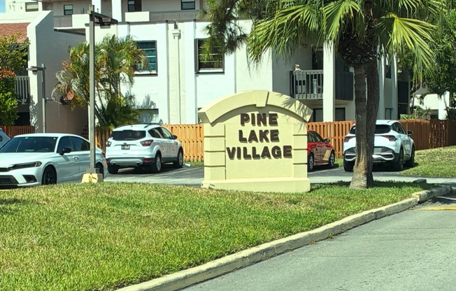 8883 FOUNTAINBLEAU BLVD