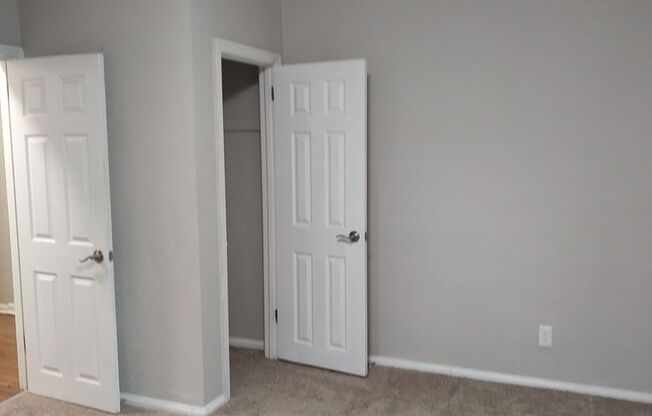 1 bed, 1 bath, 800 sqft, $1,199, Unit Unit 9-D