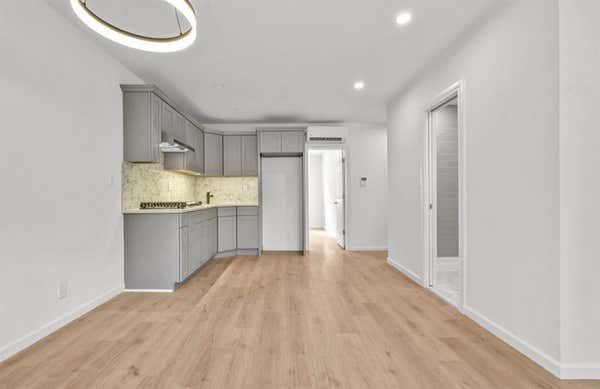 48 30 64 ST