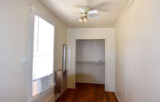 220-B Cox Ave