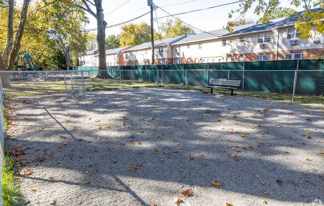 1 bed, 1 bath, 575 sqft, $2,345