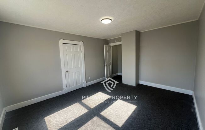 4 beds, 1 bath, $1,395