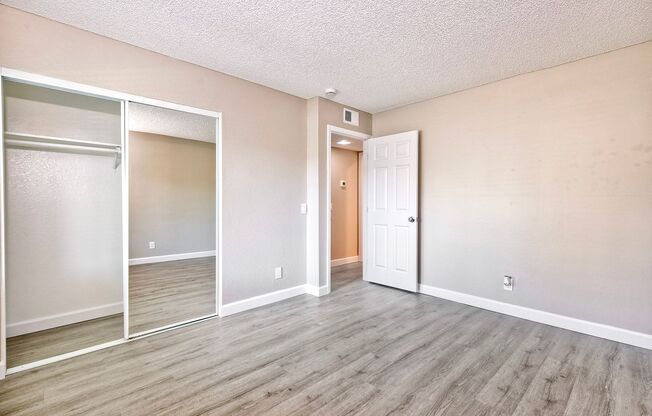 2 beds, 2 baths, $2,495, Unit 43