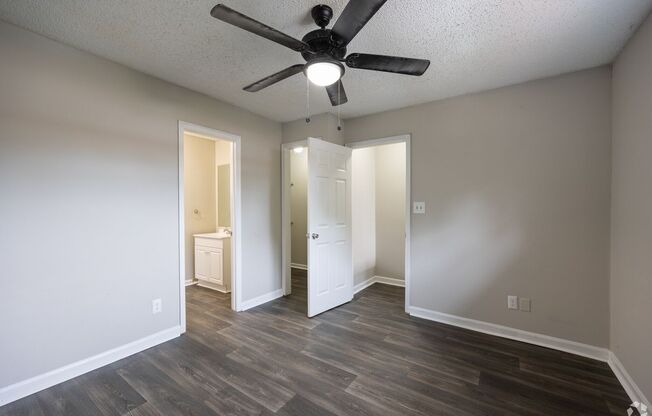 2 beds, 2 baths, 1,050 sqft, $1,500, Unit C205