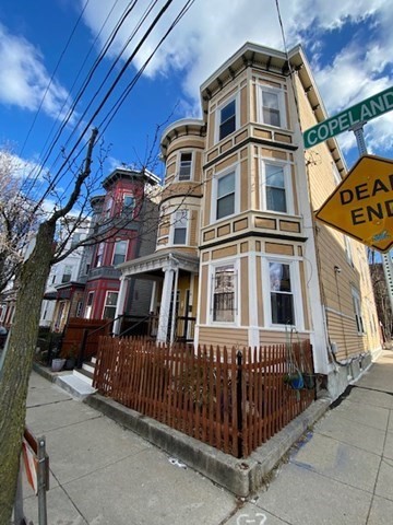 49 COPELAND ST
