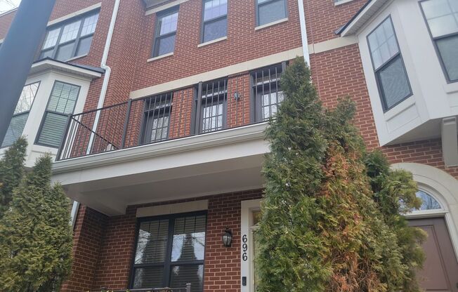 Stunning 3 BR/3.5 BA Townhome in Brookland!