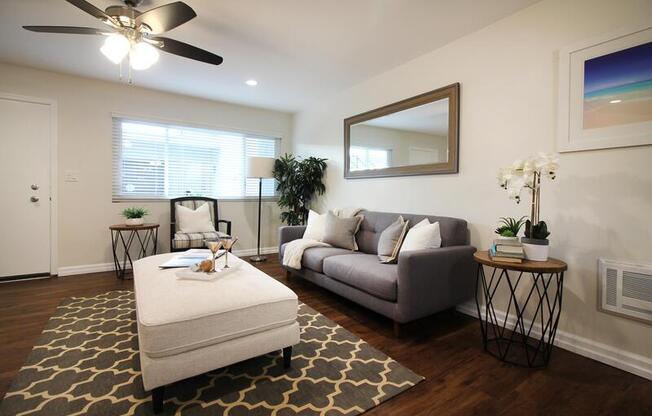 1322 Amethyst St Apt B
