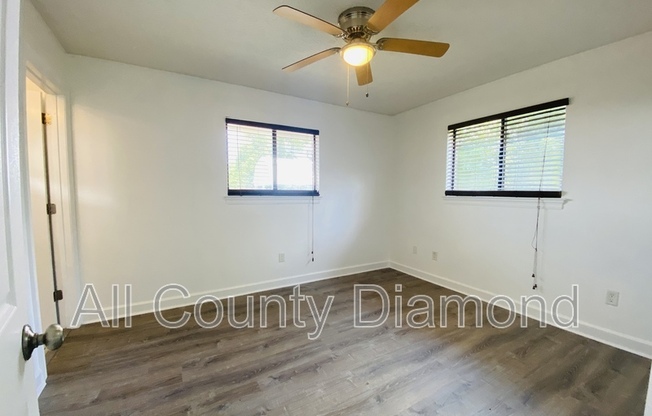 3 beds, 2 baths, 1,215 sqft, $2,200