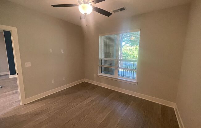 2 beds, 2 baths, 1,000 sqft, $1,450