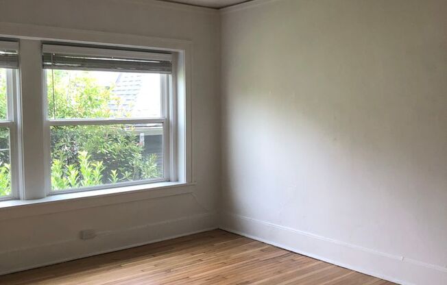 Studio, 1 bath, 431 sqft, $1,475, Unit 212
