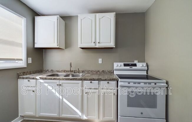7911 E 51 ST