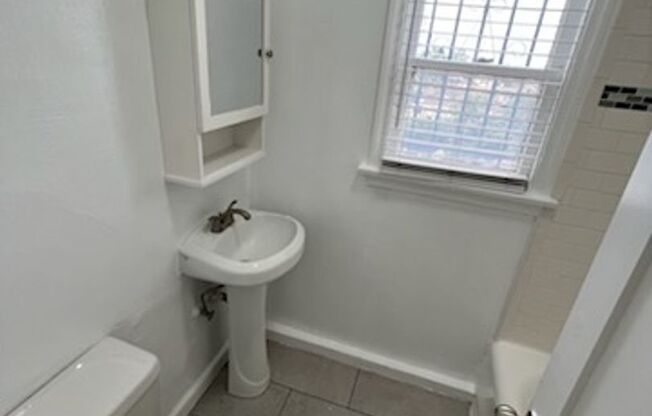 Studio, 1 bath, 350 sqft, $1,450, Unit Unit 407