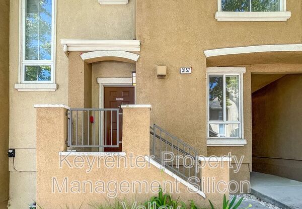3157 REGENCY AVE